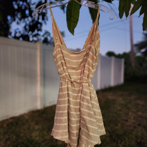 Love Culture Striped Wrap Romper Tie Waist Ruffle Skort M- TAN WHITE BEIGE - Picture 4 of 5